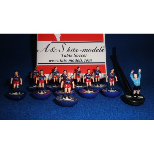 Subbuteo Andrew Table Soccer Olympiacos 2001-2002  away kit  Champions League on Lightweight Bases